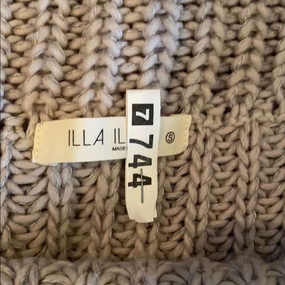 Sweater - Picture 2 of 2